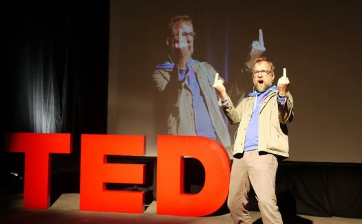 推荐7个最佳改变人生的TED演讲